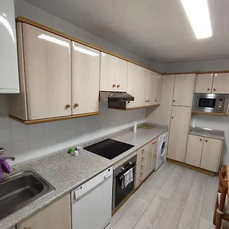 R2r - De 3 Con Terraza - 108a Gijón