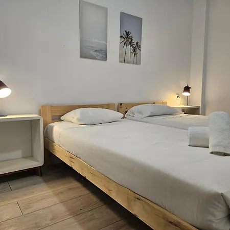 Daire R2r - De 3 Con Terraza - 108a Gijón