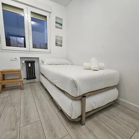 R2r - De 3 Con Terraza - 108a Gijón
